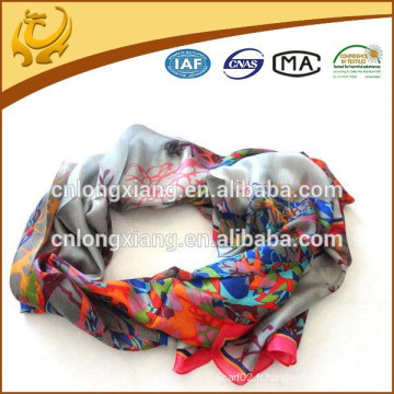 2015 Nouveautés Fashion Fashion 100% Silk Printed Latest Scarf Designs